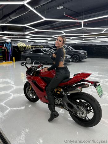 LucySea VIP 1 blonde on OF / lucysea nude photo #25