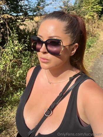 Lucy Vixe / lucyvixen nude photo #23