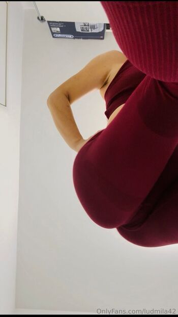 Ludmil / ludmila42 / svetlud43 nude photo #10