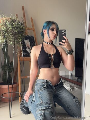 Lu / lui.stormf nude photo #6