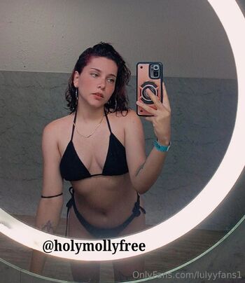 Carolin / lulyyfans1 nude photo #23