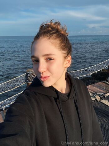 Lun / luna_com nude photo #19