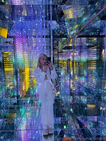 𝐋𝐮𝐧𝐚 𝐋𝐚𝐯𝐚𝐧𝐝 / luna_lavand nude photo #34
