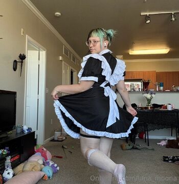 Lun / luna_moona nude photo #15