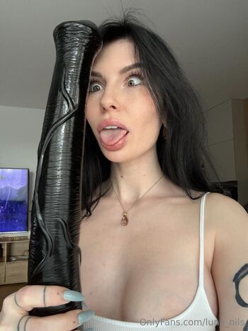 luna.nil / luna_nils nude photo #12