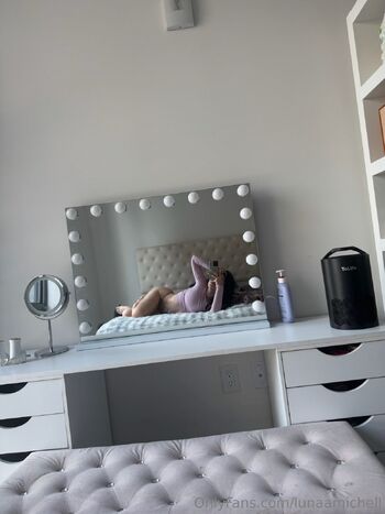 Lun / lunaamichell nude photo #3