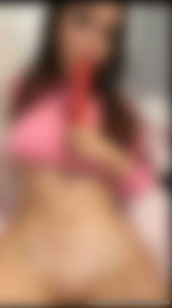 Lun / lunaamichell nude photo #11