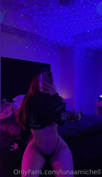 Lun / lunaamichell nude photo #15