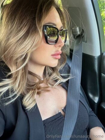 Lunaaur / lunaaura_home nude photo #7