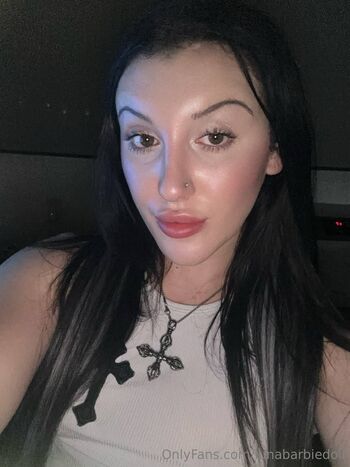 Luna Mar / lunabarbiedoll nude photo #1