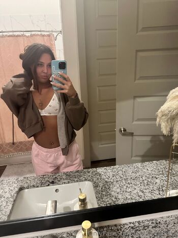 luna / lunabrooksss nude photo #22