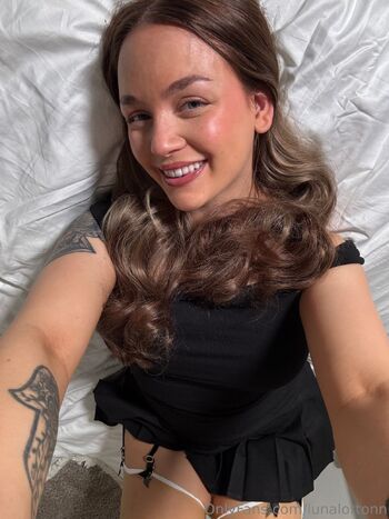 LUNA LOTTON / lunalottonn nude photo #12