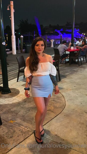 Luna Santiag / lunalovesyouxoxo nude photo #5