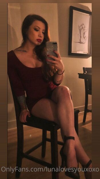 Luna Santiag / lunalovesyouxoxo nude photo #16