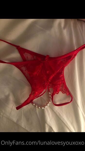 Luna Santiag / lunalovesyouxoxo nude photo #32