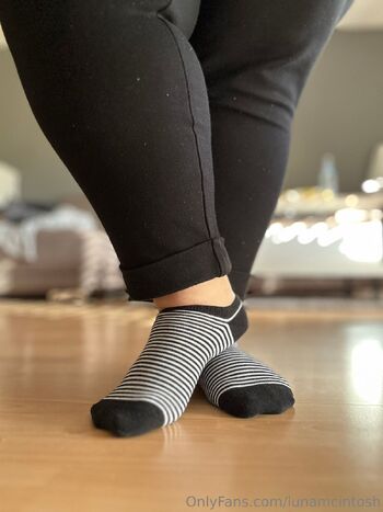 Luna McIntos / lunamcintosh / luna.mcintosh / _lunamcintosh nude photo #6