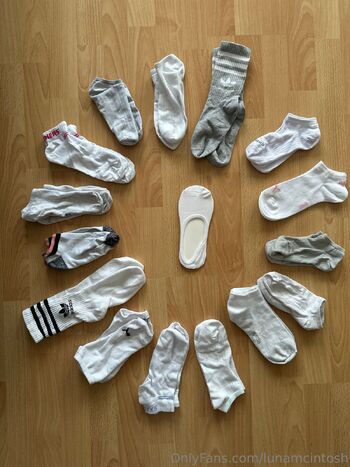 Luna McIntos / lunamcintosh / luna.mcintosh / _lunamcintosh nude photo #8