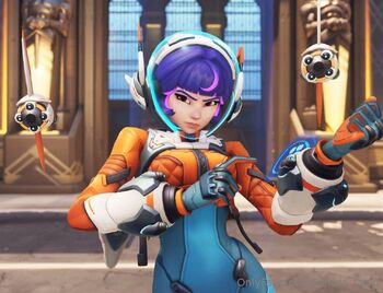 luna / lunara_fawn nude photo #19