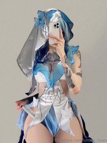 luna / lunara_fawn nude photo #30