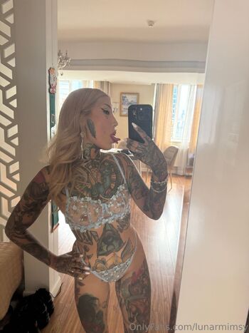 Mimsy / lunarmimsy nude photo #16