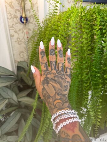 Mimsy / lunarmimsy nude photo #21