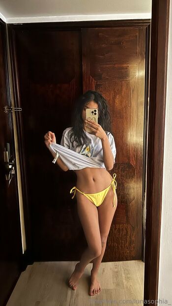 18yo Luna Sophia / lunasophia_ nude photo #15