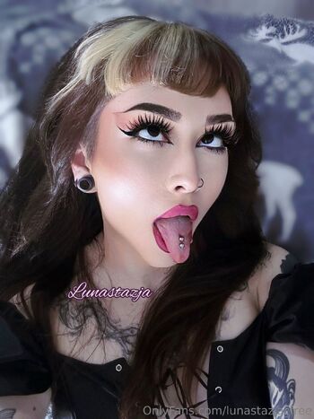 Lunastazj / lunastazja_free nude photo #18