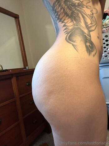 Lac / lustforlace nude photo #15