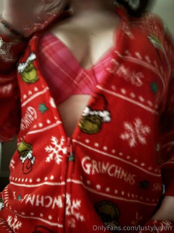 Lustyluver / lustyluverr nude photo #16