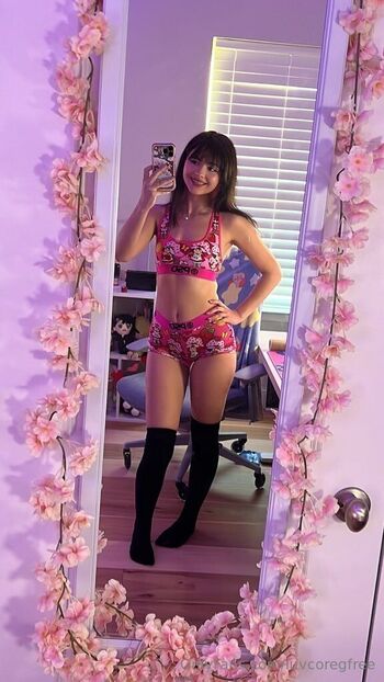 lex petite princes / luvcoregfree nude photo #14