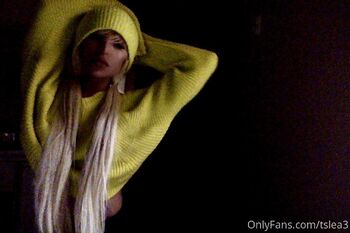 . LEAS FANTSY WORLD / luvluvuxuluvluv nude photo #36