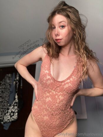 Lu / luxlovexx nude photo #8
