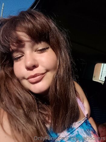 GALA ly / lyalyahooters nude photo #8