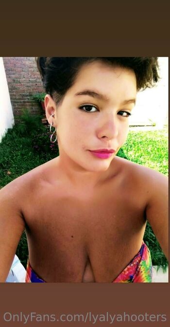 GALA ly / lyalyahooters nude photo #27