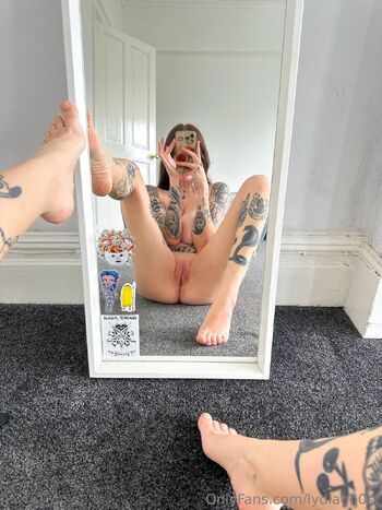 𝐿𝓎𝒹𝒾𝒶 𝒢𝒽𝓈𝓉 / lydiagh0st nude photo #1