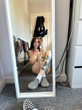 𝐿𝓎𝒹𝒾𝒶 𝒢𝒽𝓈𝓉 / lydiagh0st nude photo #14