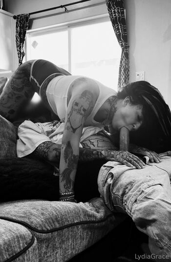 Lydia Grac / lydiagrace nude photo #18