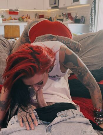 Lydia Grac / lydiagrace nude photo #19