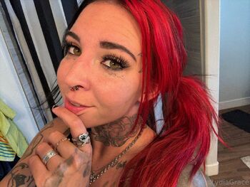 Lydia Grac / lydiagrace nude photo #28