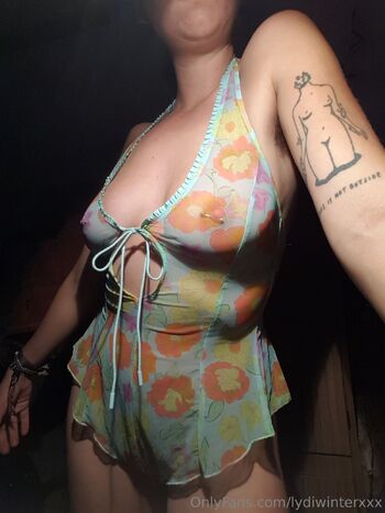 Lydi Winter - Your Hairy Queen / lydiwinterxxx nude photo #16