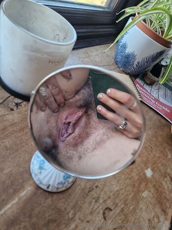 Lydi Winter - Your Hairy Queen / lydiwinterxxx nude photo #35