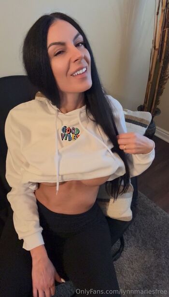 Lynn_mari / lynnmariesfree nude photo #22