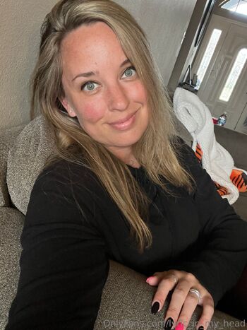 Lyri / lyric_in_my_head nude photo #20