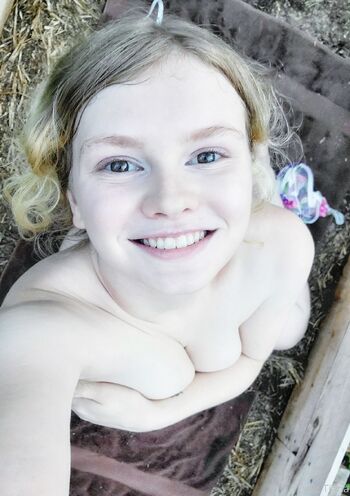 Lyric Tiana Top Creator / lyrictiana nude photo #5