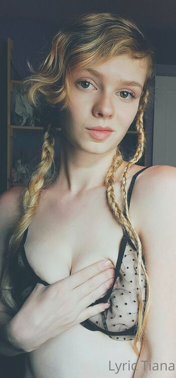 Lyric Tiana Top Creator / lyrictiana nude photo #27