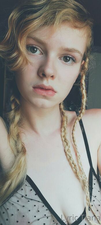 Lyric Tiana Top Creator / lyrictiana nude photo #32