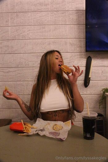 Keg / lyssakegles nude photo #17