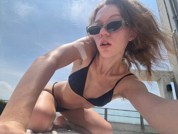 Mi / m00nscorpio / sexyfairymia nude photo #7