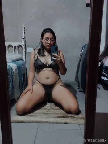 𝙈𝙖𝙜𝙖𝙭𝙚𝙩𝙞𝙣 / maagasex nude photo #24