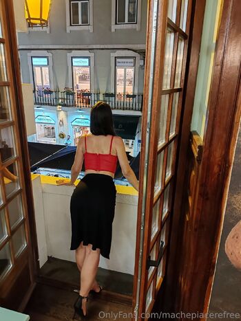 machepiacerefre / machepiacerefree nude photo #21